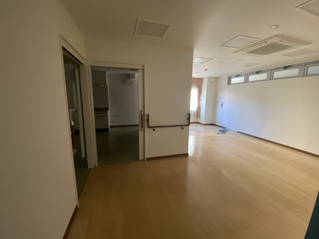 熱海市清水町　店舗事務所 の内装