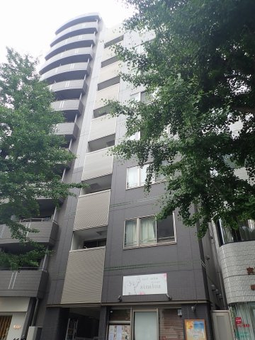 ヴェルデール白山の外観