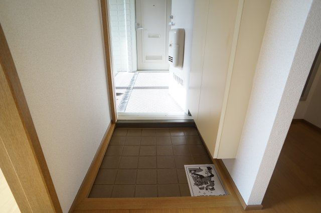 ダイアパインの玄関