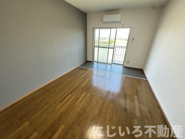 ヴィゴラス弐番館の居間・リビング