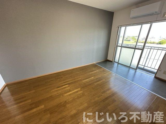 ヴィゴラス弐番館の居間・リビング