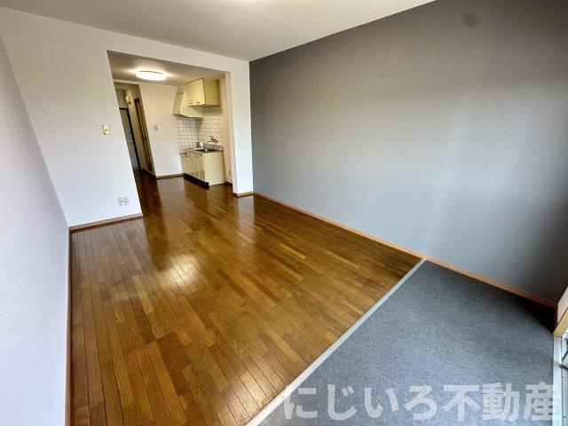 ヴィゴラス弐番館の居間・リビング
