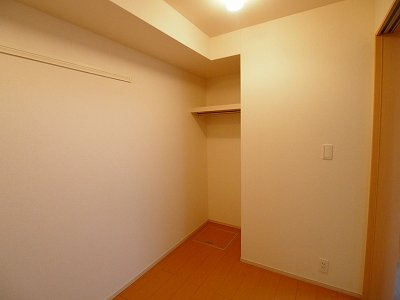 スモールウッズタウンＭＡＫＩの収納