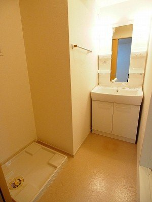 スモールウッズタウンＭＡＫＩの洗面所
