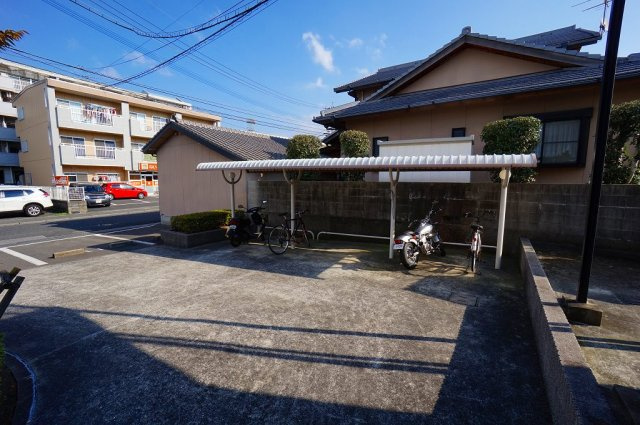 クレール穴生のその他