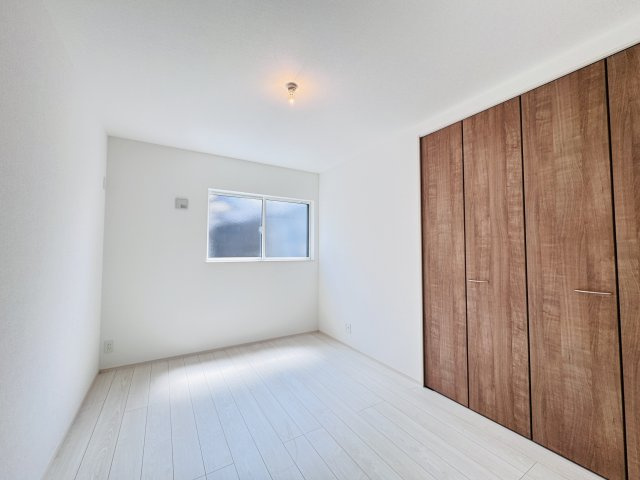 松戸市栗ヶ沢新築戸建【栗ヶ沢小学校:10分】の洋室|6帖洋室