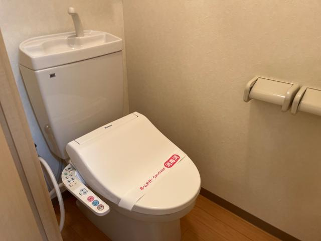 ローズガーデンのトイレ|トイレ