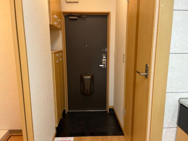 ローズガーデンの玄関|玄関