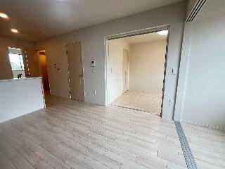 ラグーナ青葉台の内装|室内