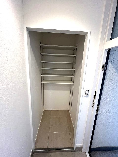 駒込コーポラスの玄関