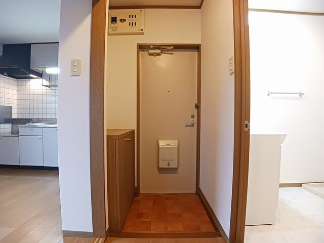 ヴィクトワール本城の玄関