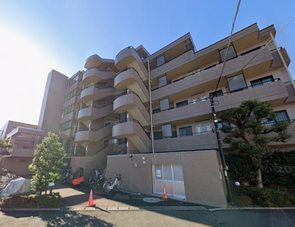 富士見市上沢マンションの外観