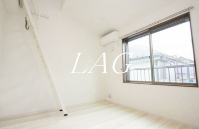 【居間・リビング】 | ルクール平和台 | 洋室のお部屋です。