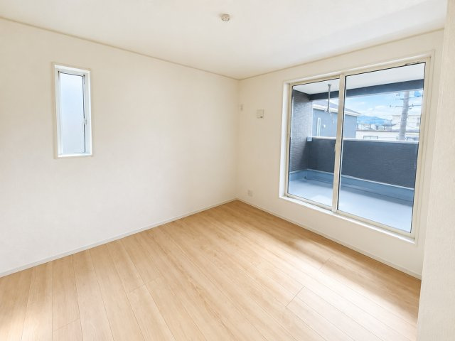 売新築戸建　静岡市葵区岳美の洋室
