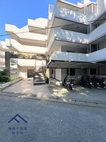 老司エクセル15の駐車場