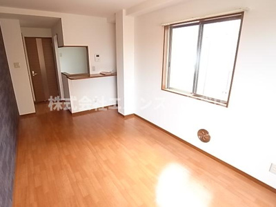 【寝室】 | グランデュールSOGA | 落ち着いて過ごせるお部屋なので、寝室にいかがでしょうか
