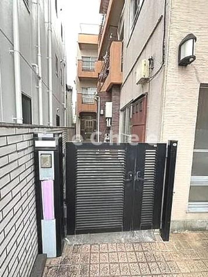 【エントランス】 | 鯨岡マンション