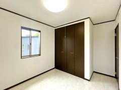 下松市星が丘三丁目　戸建ての収納|【5月28日まで現況販売】2階西側12.5帖洋室収納