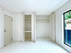 下松市星が丘三丁目　戸建ての収納|【5月28日まで現況販売】2階南東側5帖洋室収納