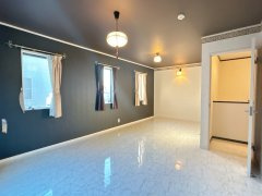 下松市星が丘三丁目　戸建ての洋室|【5月28日まで現況販売】2階西側12.5帖洋室