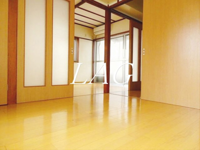 【居間・リビング】 | コーポ西村 | 洋室のお部屋です。