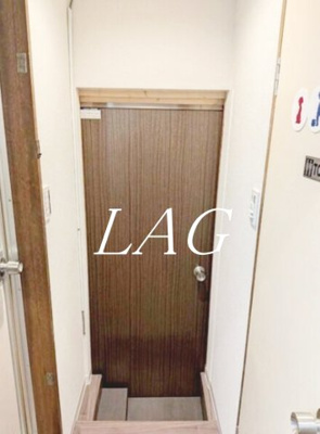 【玄関】 | 北新宿２丁目戸建 | 玄関です。