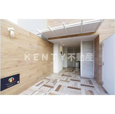 【エントランス】 | ＬＥＧＡＬＡＮＤ大井町ｗｅｓｔ | 落ち着いたエントランスです