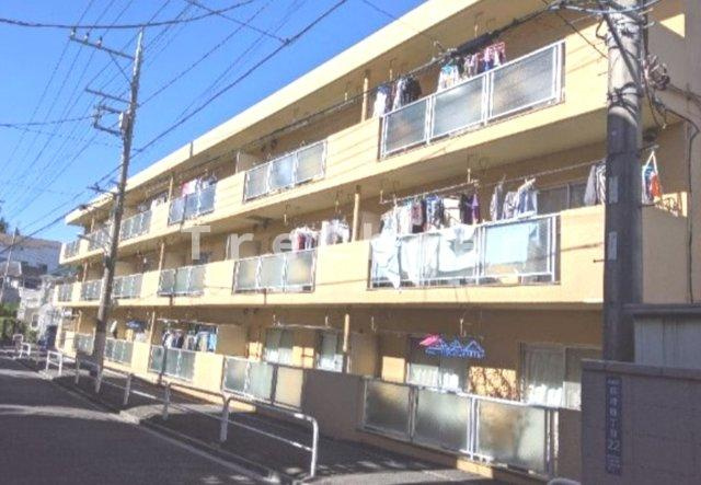 リエス成増のエントランス