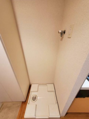 【設備】 | ドミール新高円寺 | 室内洗濯機置き場。