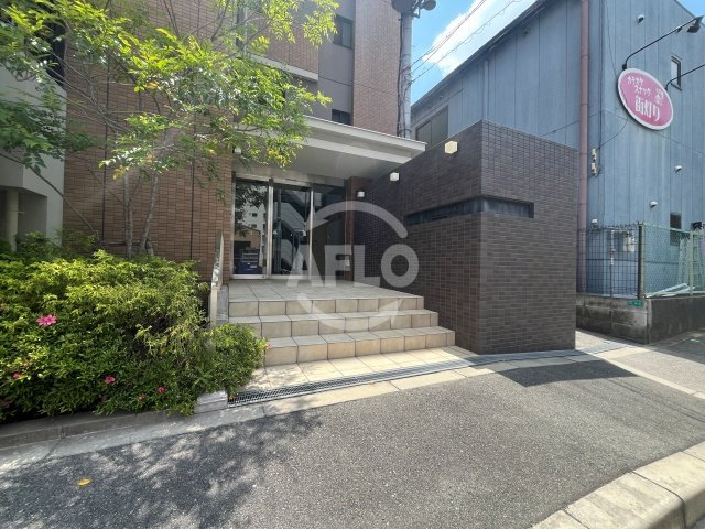 ビスタユーアのエントランス