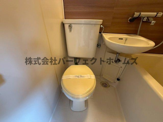 ブルースカイハイツ田井のトイレ|ゆったりとした空間のトイレです