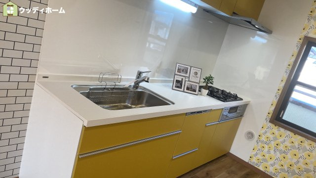 川口市前上町　中古一戸建てのキッチン
