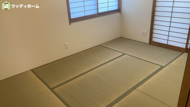 川口市前上町　中古一戸建ての和室