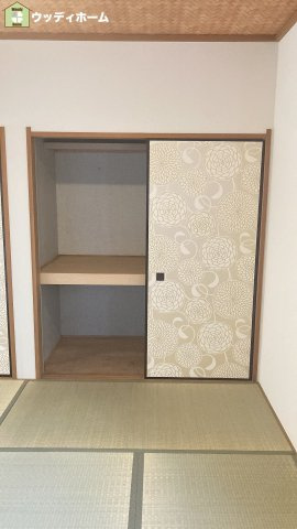 川口市前上町　中古一戸建ての内装