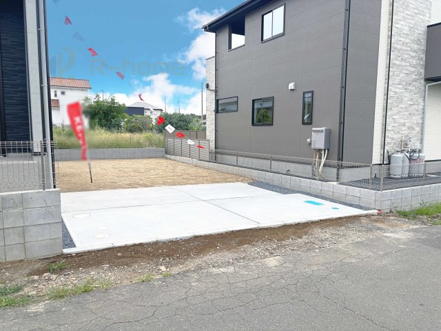 ひたちなか市市毛4期　新築戸建て　2号棟の駐車場|カースペースは2台お停めいただけます♪