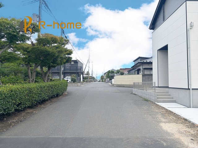 ひたちなか市市毛4期　新築戸建て　2号棟の前面道路含む現地写真|周辺環境も併せて案内致します♪
ぜひ現地へお越しください♪