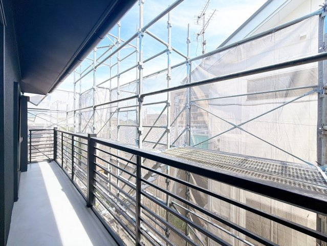 【バルコニー】 | 伊勢崎市八坂町　中古住宅