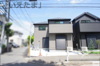 【外観：施工例】 | 【仲介手数料無料！！】日野市日野台2丁目　新築戸建て（全1棟）1号棟 4980万円 | 本パースは、イメージ図につき、風景、建物、植栽などについては施工後の現物との差異が生じます
つきまして本パースによって生じたいかなる損害については一切責任を負いません