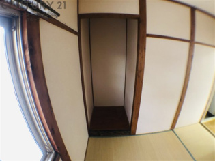 塚口グリーンハイツ３の収納