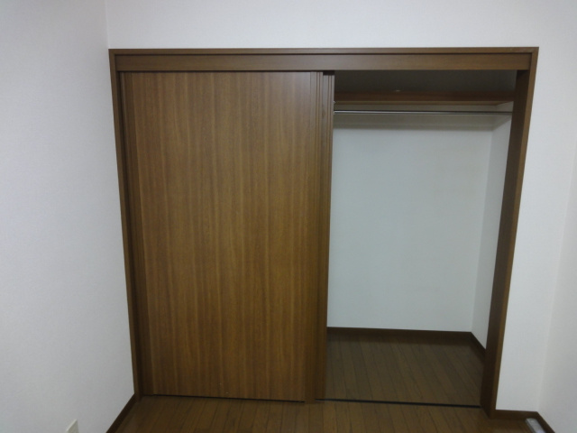 グレイスタナカの収納