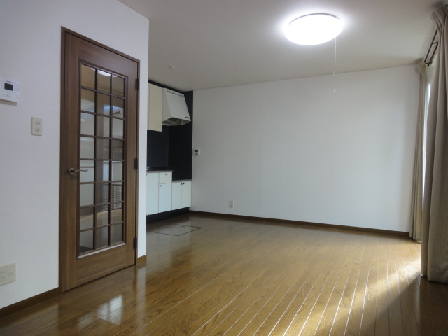 グレイスタナカの居間・リビング