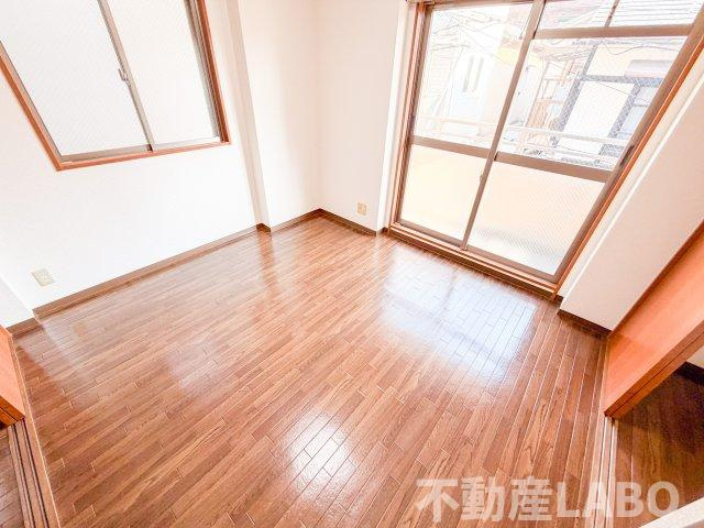 ツインクルヒロの内装
