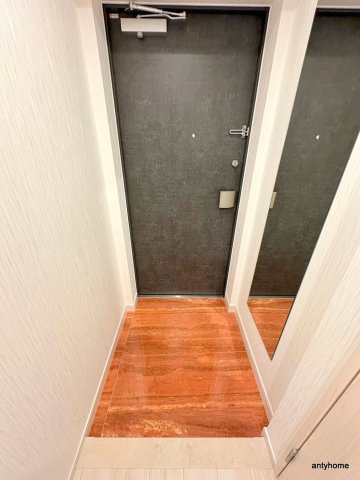 プレジオ松屋町　仲介手数料無料の玄関