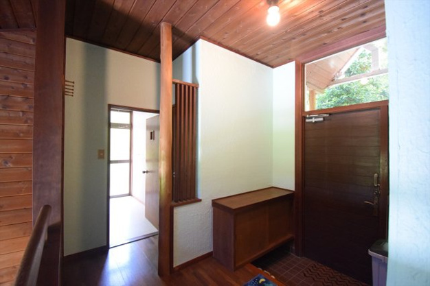【玄関】 | 天城高原別荘地　戸建