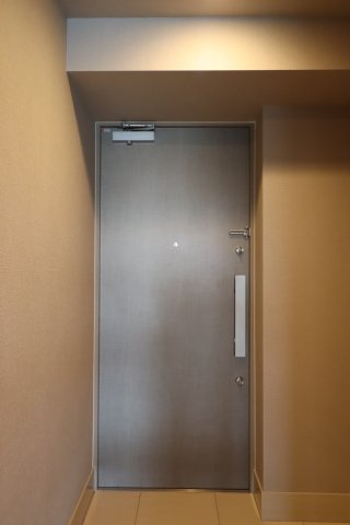 GENOVIA赤羽の玄関