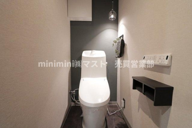 メロディーハイム桃ヶ池のトイレ|◆便器・温水洗浄便座を新調済み。
清潔感のある落ち着いた空間で、毎日快適にご使用いただけます。