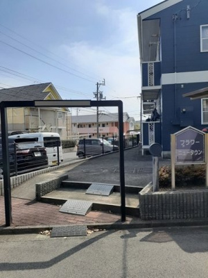 【エントランス】 | フラワーニュータウン