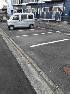 【駐車場】 | フラワーニュータウン