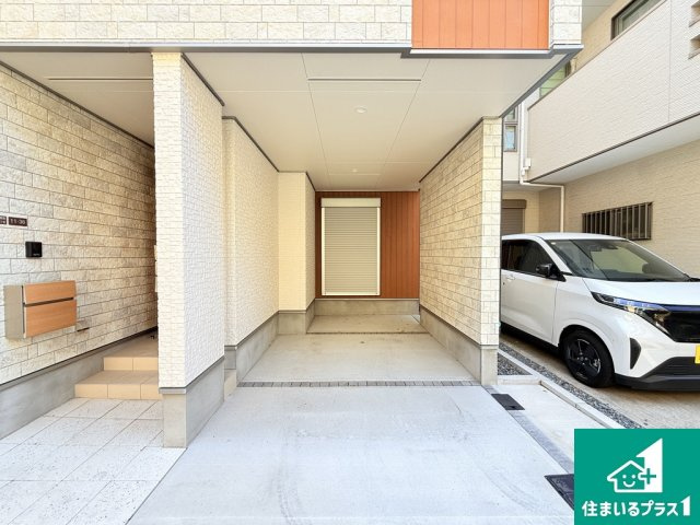 長居西１丁目　中古戸建の駐車場