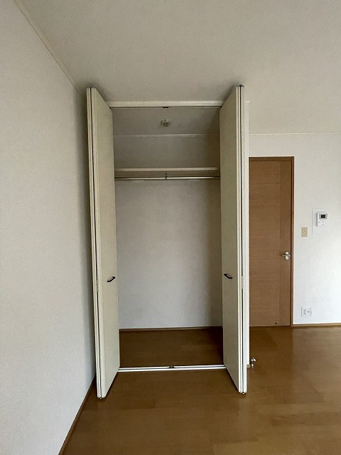 シャルマン六甲の収納|大きなものも収納できそうです